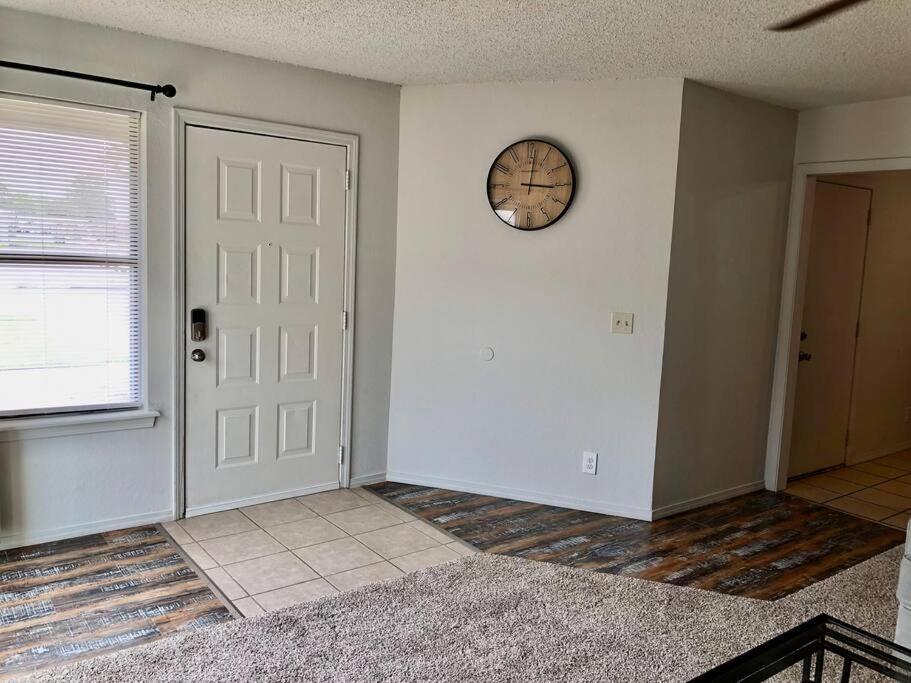Close To Tulsa, Great Restaurants And Shopping! 브로큰애로우 외부 사진